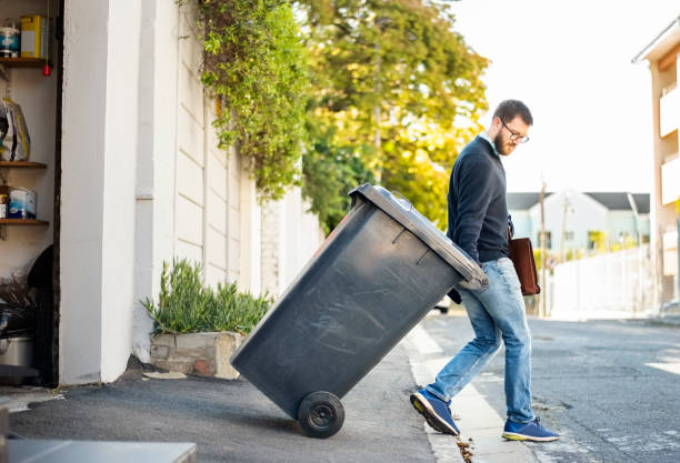 Professional Junk Removal in Callender, CA